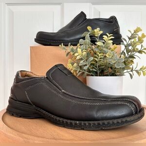 DOCKERS ~ Black Leather Stitched Slip-On Shoes with Comfort Insoles size 11